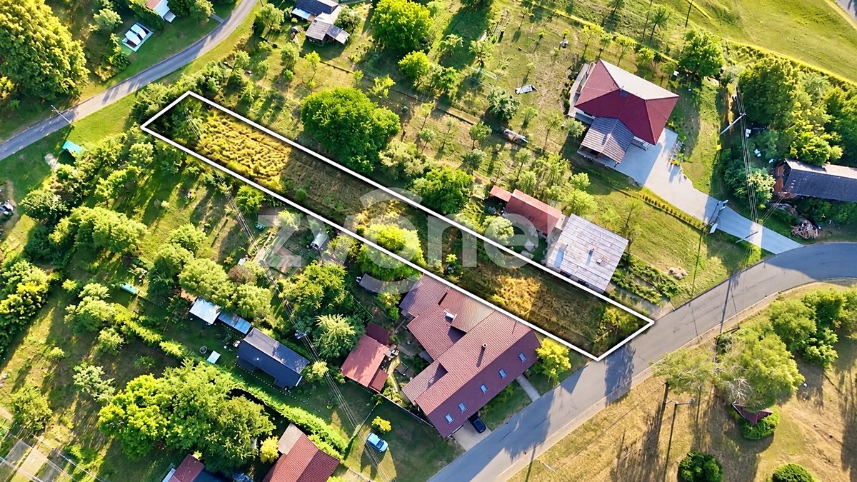 Prodej stavebního pozemku 1084 m² – fotografie 2