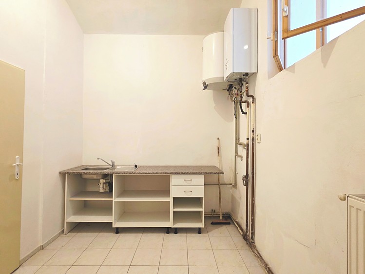 Комерційне приміщення в оренду, 167 м² (10 з 20)
