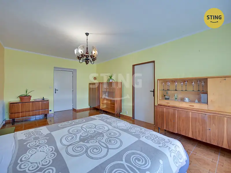 Prodej rodinného domu 201 m², pozemek 458 m², Janov – náhled fotky 3