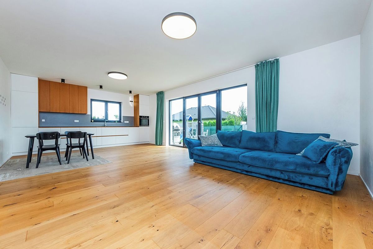 Prodej rodinného domu 116 m², pozemek 449 m² – fotografie 2
