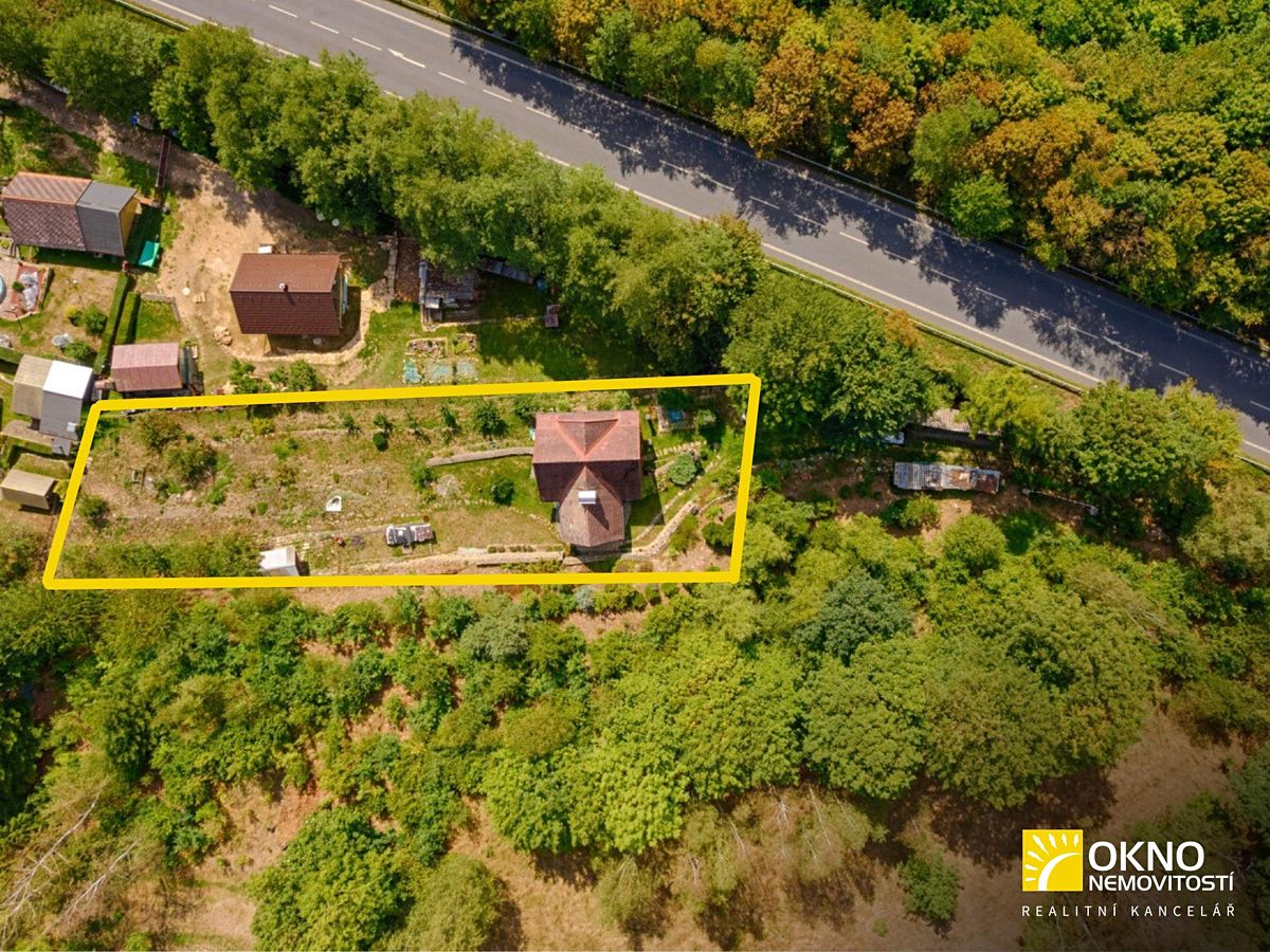 Prodej rodinného domu 100 m², pozemek 1072 m² – fotografie 2