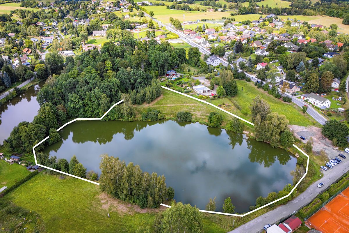 Prodej komerčního pozemku 19506 m²