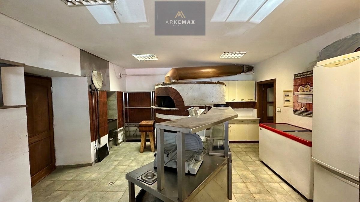 Prodej restaurace 800 m² – fotografie 3