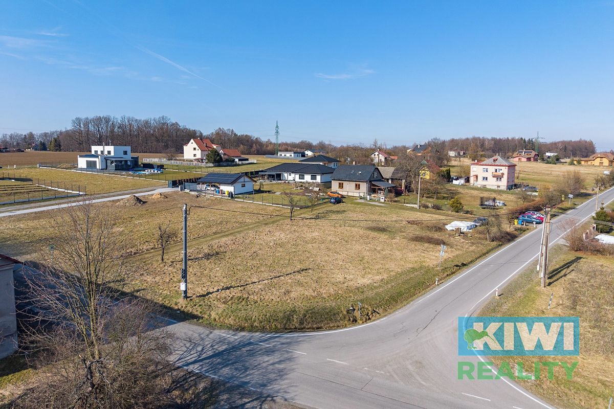 Prodej stavebního pozemku 871 m² – fotografie 3