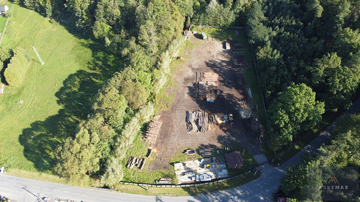 Prodej stavebního pozemku 6332 m² 3