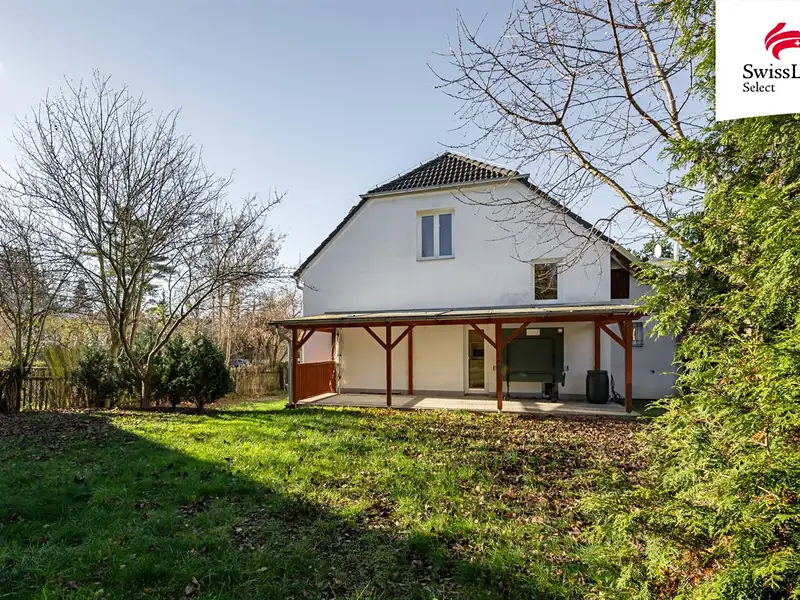 Prodej rodinného domu 196 m², pozemek 462 m², Praha – náhled fotky 2