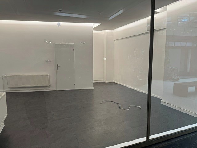 Комерційне приміщення в оренду, 33 м² (6 з 16)