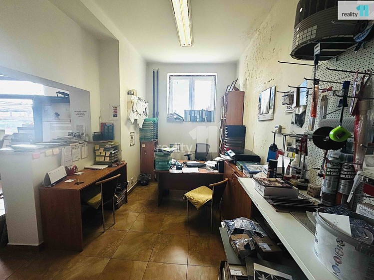 Комерційне приміщення в оренду, 168 м² (18 з 21)