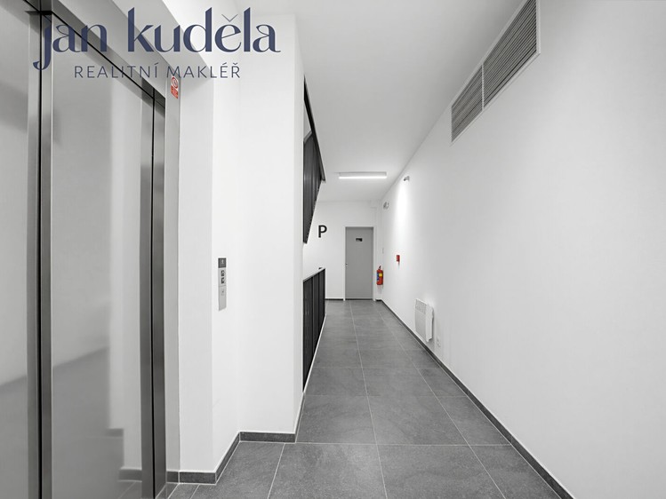 Квартира 2+kk в оренду, 47 м² (10 з 12)