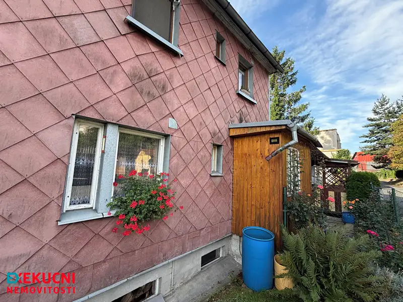 Prodej bytu 2+1 64 m², Tachov – náhled fotky 2