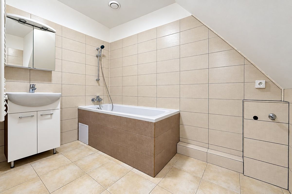 Pronájem bytu 2+kk 63 m² – fotografie 3