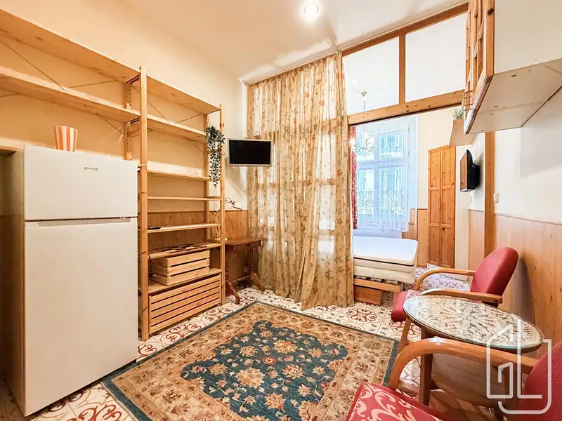 Pronájem bytu 2+kk 35 m², Praha – náhled fotky 2