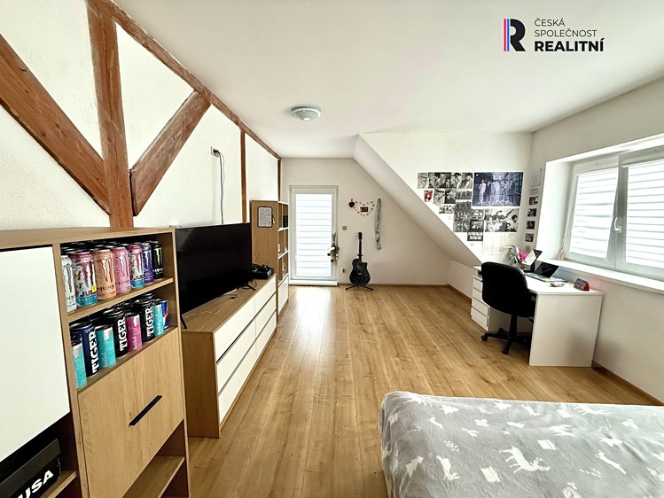 Будинок на продаж, 220 м² (10 з 26)