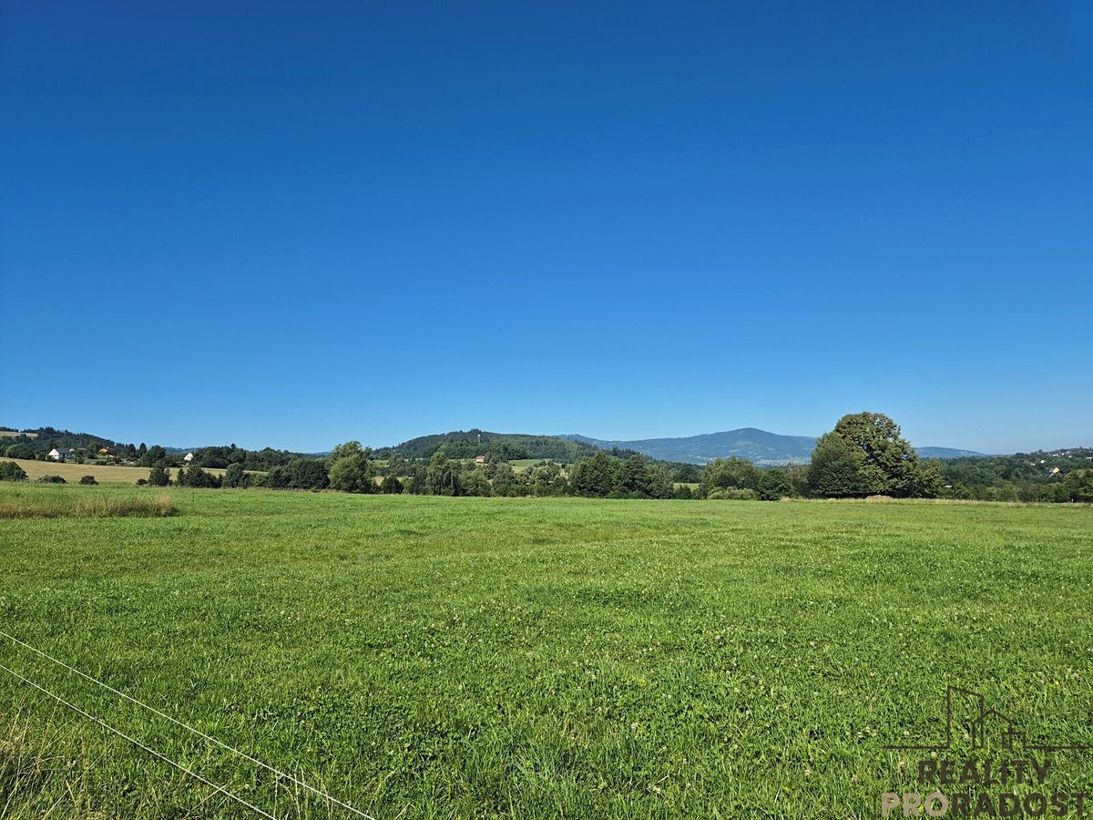 Pronájem zahrady 1755 m² – fotografie 3
