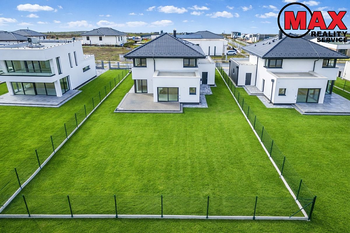 Prodej rodinného domu 216 m², pozemek 821 m²