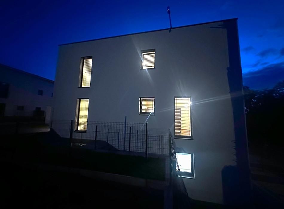Prodej rodinného domu 152 m², pozemek 224 m² – fotografie 3