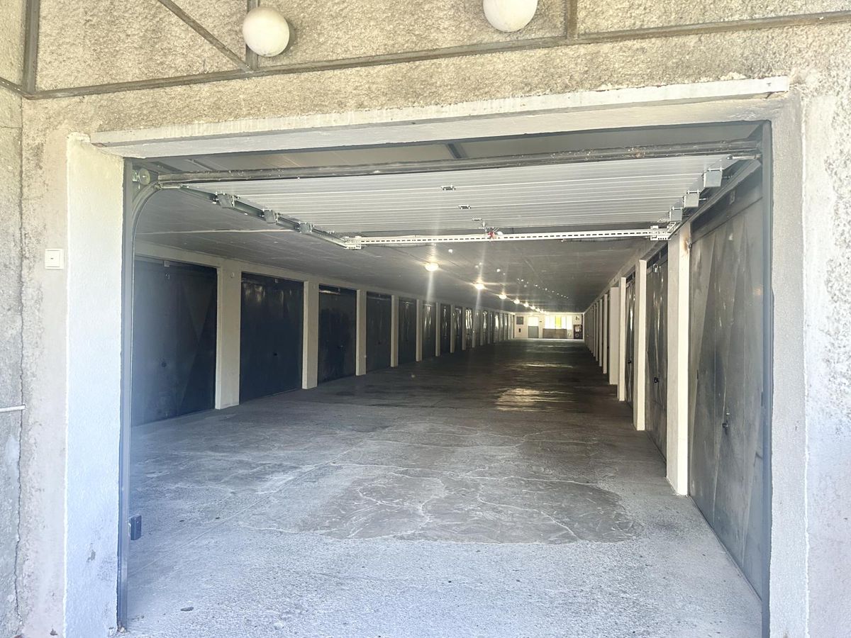 Prodej garáže 19 m² – fotografie 3