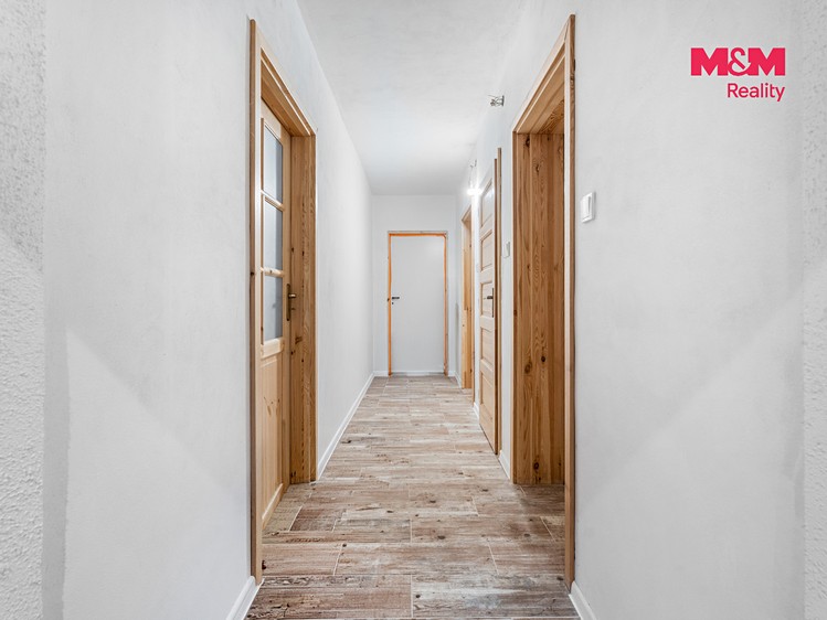 Будинок на продаж, 300 м² (11 з 30)