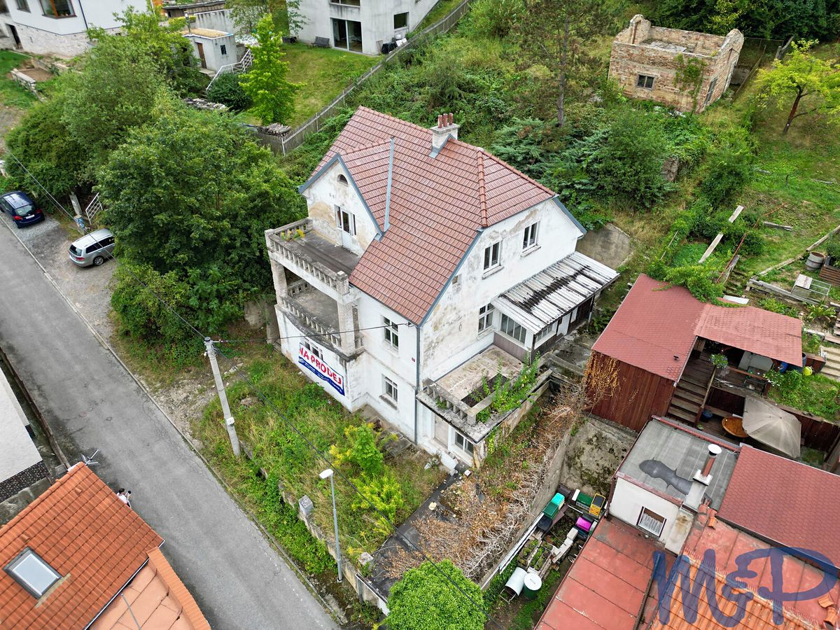 Prodej rodinného domu 232 m², pozemek 2005 m² – fotografie 5