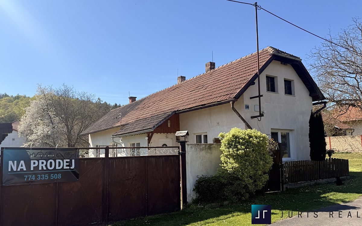 Prodej rodinného domu 115 m², pozemek 1556 m²