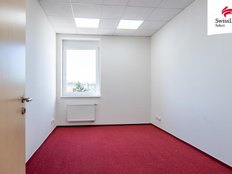 Pronájem komerčního prostoru, 403 m² (8 z 24)