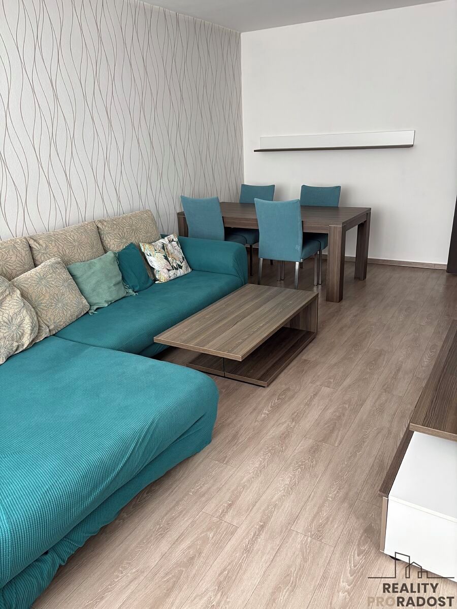Pronájem bytu 3+kk 78 m² – fotografie 3