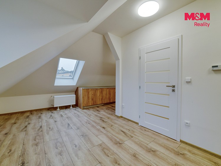 Будинок на продаж, 218 м² (26 з 30)