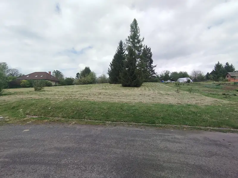Prodej stavebního pozemku 1411 m², Karlovice – náhled fotky 3