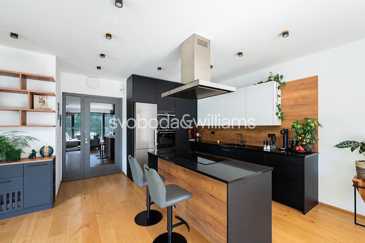 Prodej bytu 3+kk 119 m² – fotografie 2