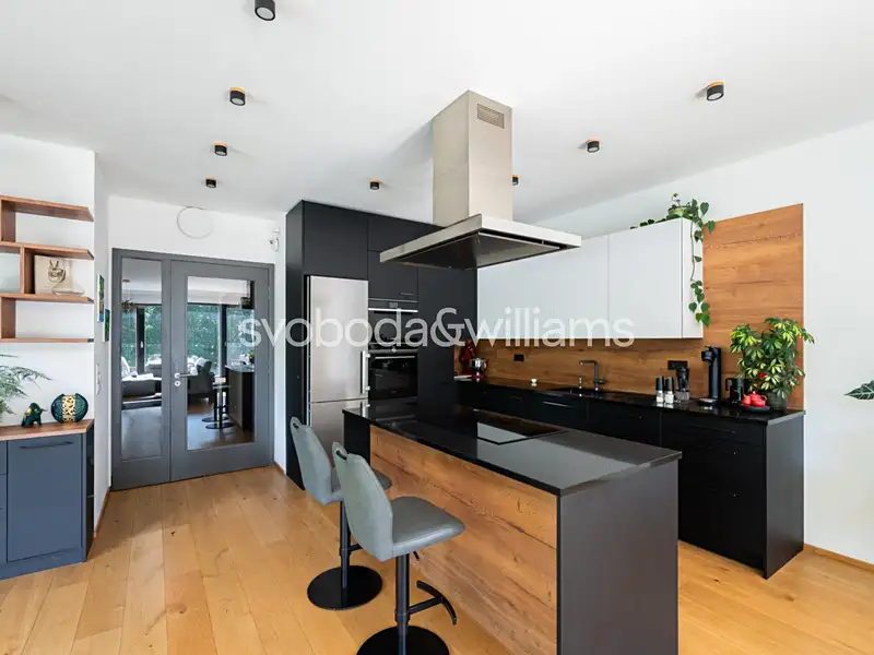 Prodej bytu 3+kk 119 m², Praha – náhled fotky 2