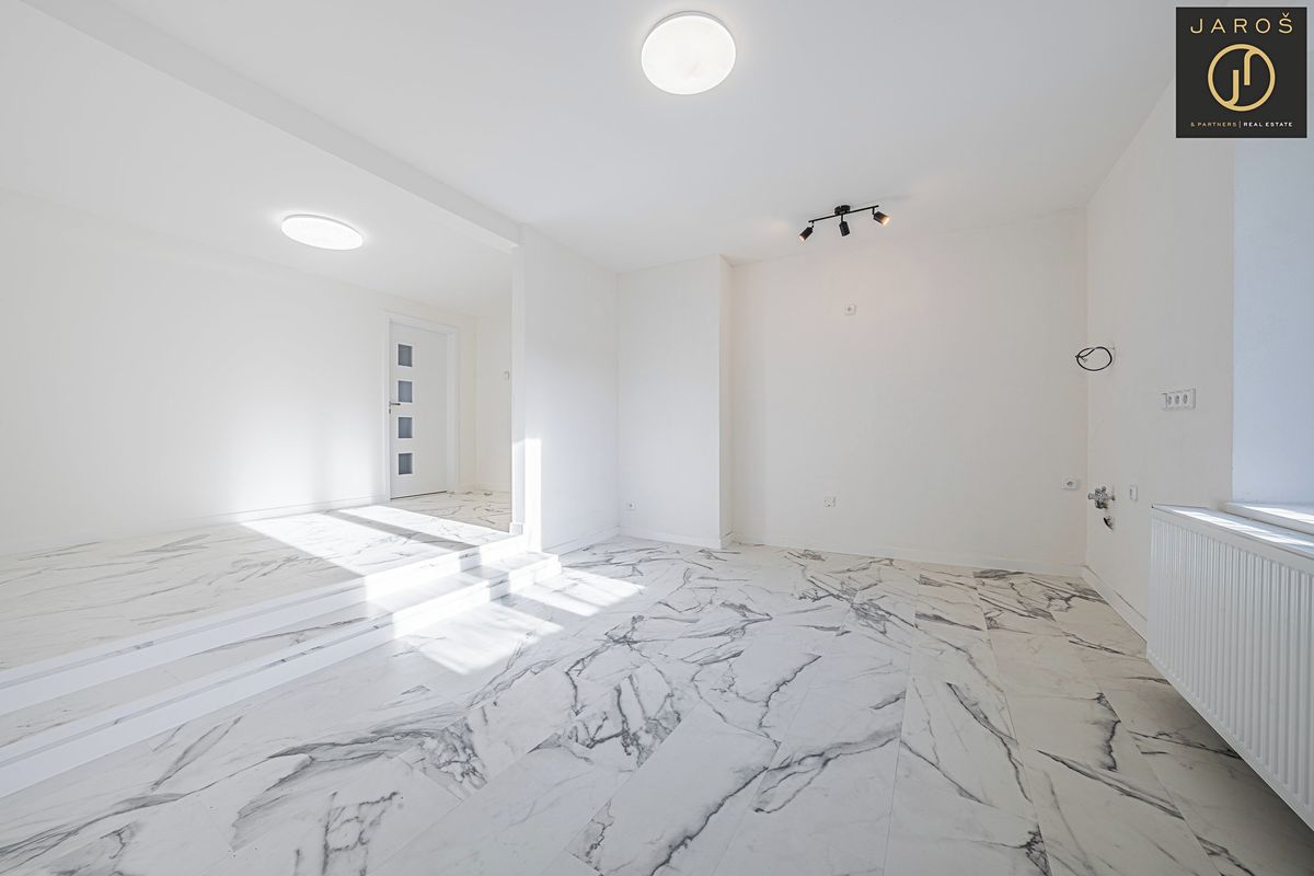 Prodej rodinného domu 140 m², pozemek 137 m² – fotografie 4