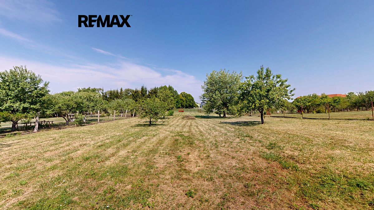 Prodej rodinného domu 130 m², pozemek 1440 m² – fotografie 3