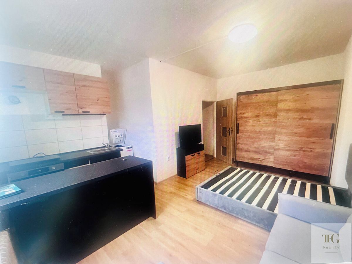 Prodej bytu 1+kk 25 m² – fotografie 4