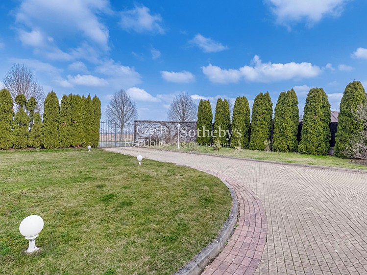 Prodej domu, 975 m² (20 z 23)