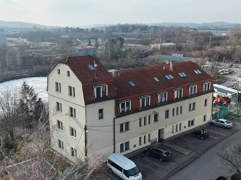 Prodej bytu 4+1 104 m², Rudná – náhled fotky 3
