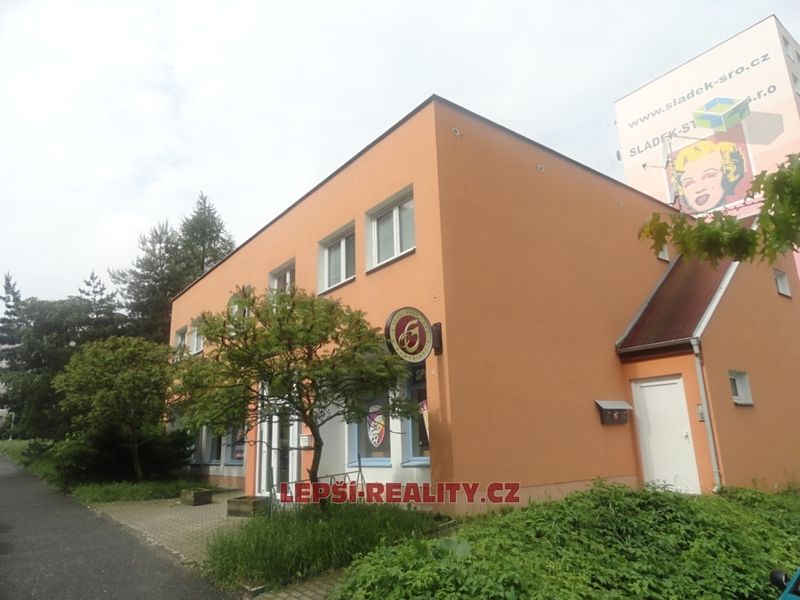 Pronájem bytu 1+kk 35 m² – fotografie 3