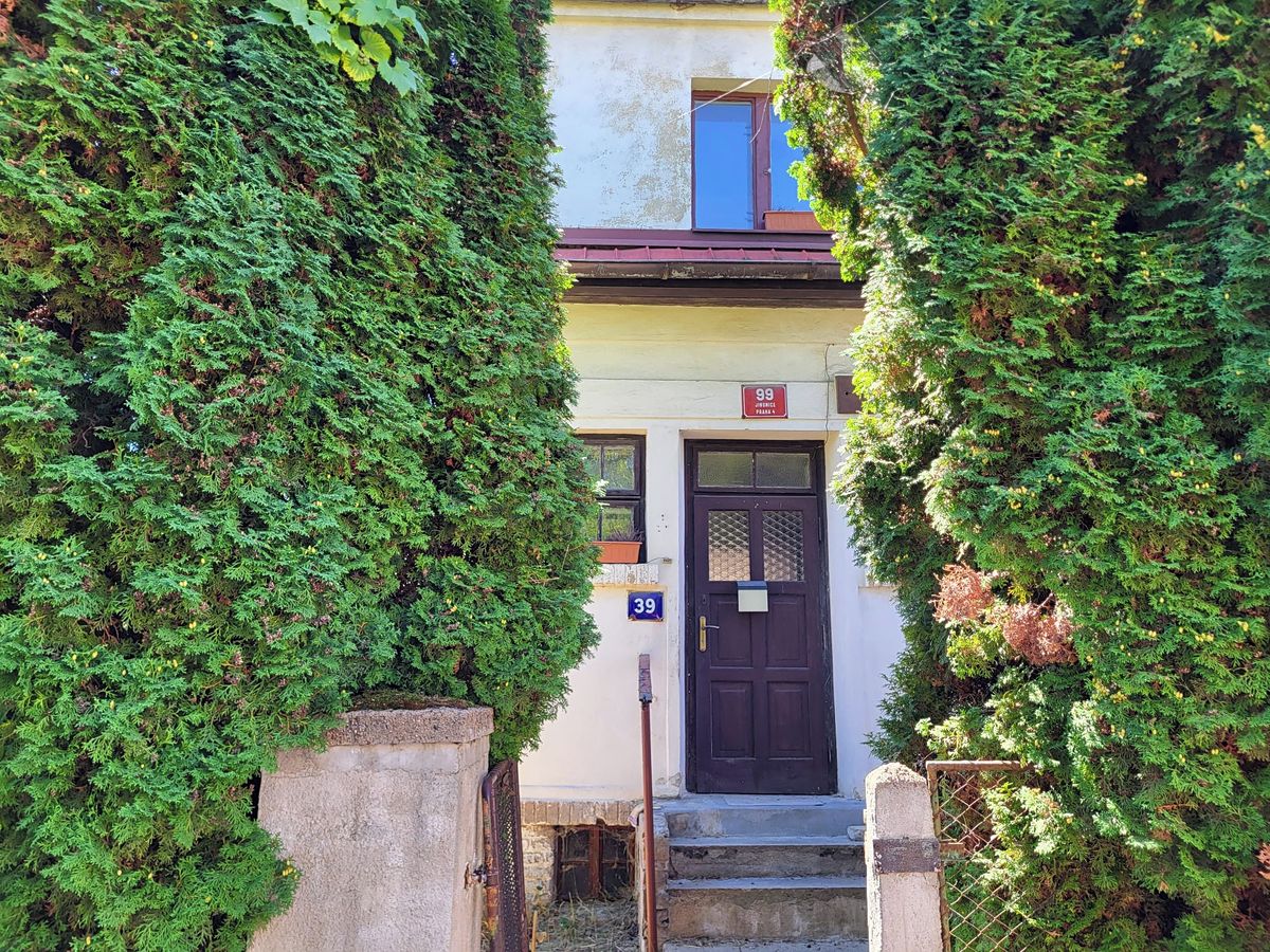 Prodej rodinného domu 70 m², pozemek 212 m² – fotografie 2