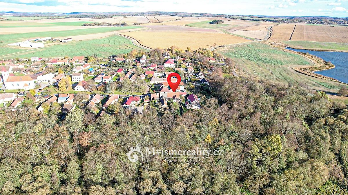 Prodej rodinného domu 90 m², pozemek 923 m²