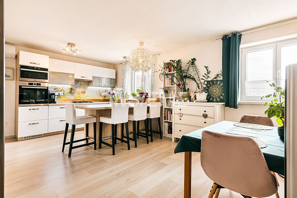 Prodej rodinného domu 180 m², pozemek 354 m² – fotografie 4