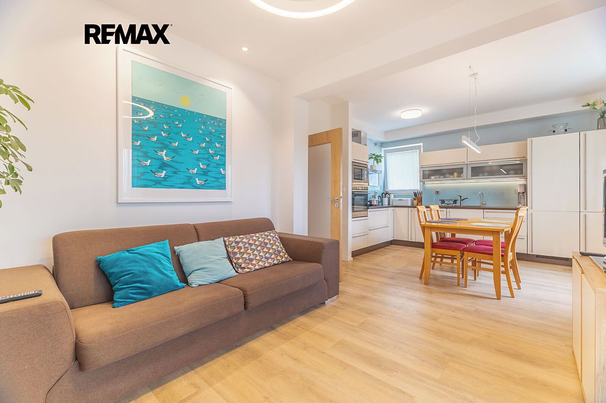 Prodej bytu 4+kk 93 m² – fotografie 5