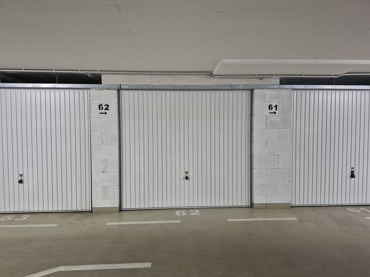 Pronájem garáže 18 m²