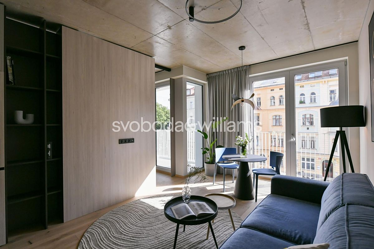 Pronájem bytu 2+kk 40 m² – fotografie 3