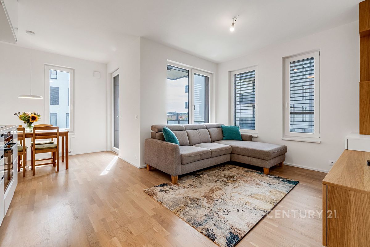 Pronájem bytu 2+kk 57 m² – fotografie 5