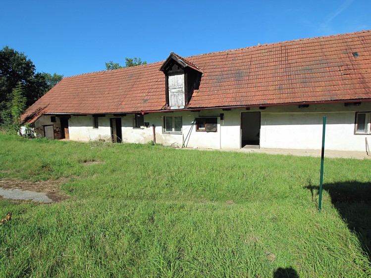 Haus zum Kauf, 200 m² (1 von 30)