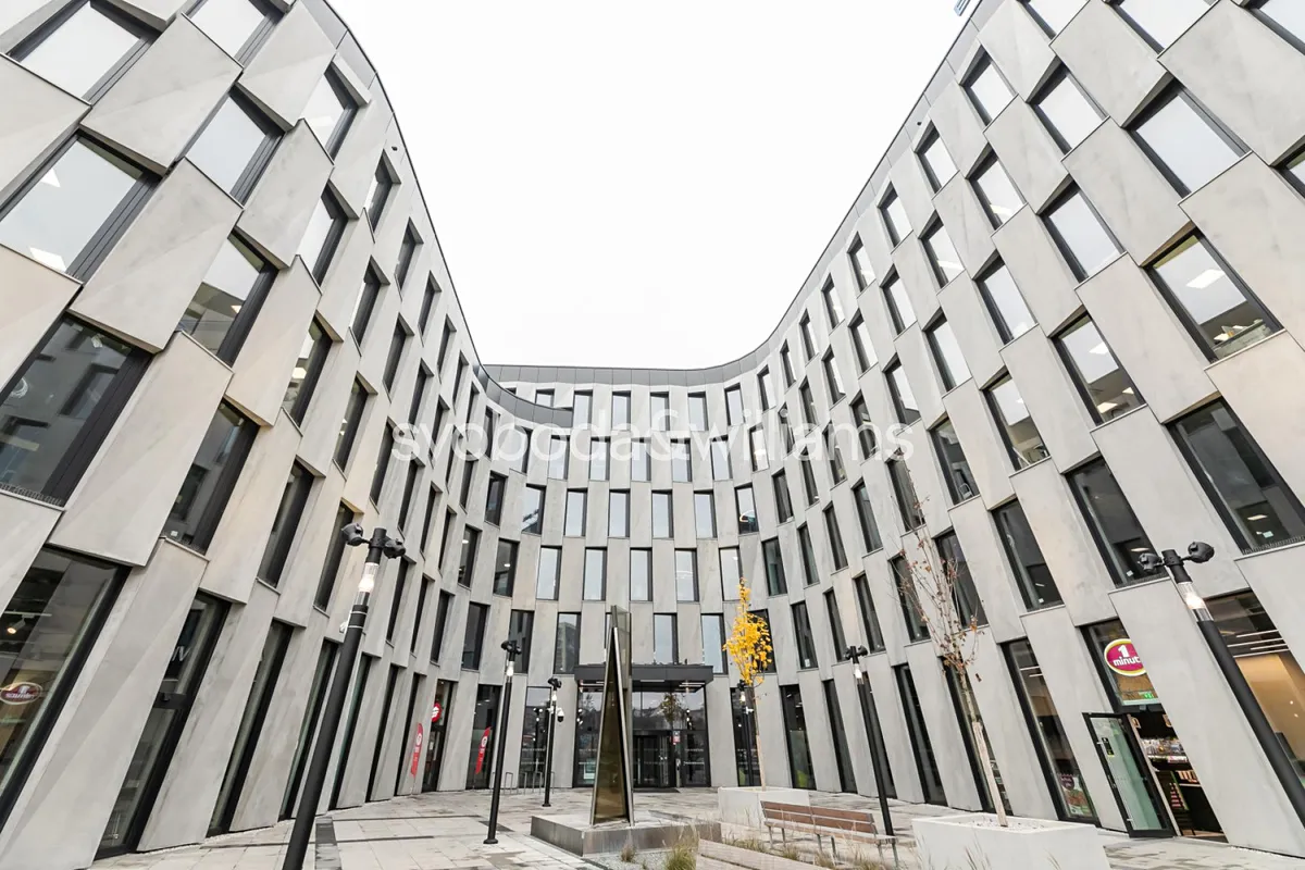 Pronájem kanceláře 447 m²