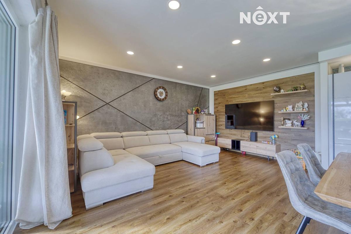 Prodej rodinného domu 122 m², pozemek 1039 m² – fotografie 3
