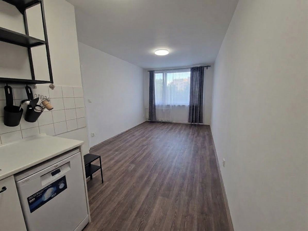 Pronájem bytu 2+kk 40 m²