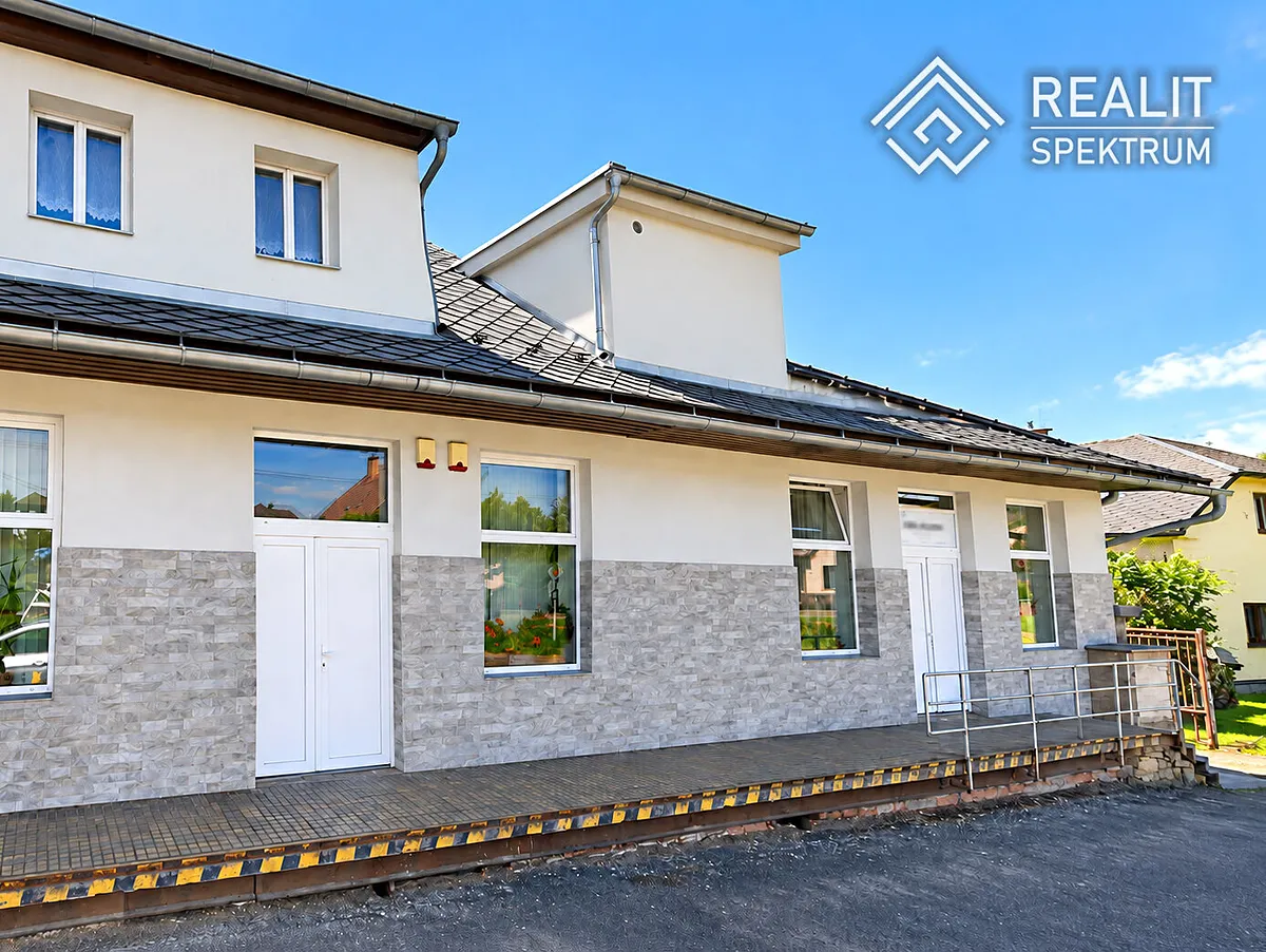 Pronájem obchodního prostoru 128 m²