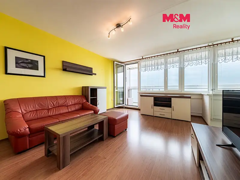 Prodej bytu 3+1 73 m², Praha – náhled fotky 1