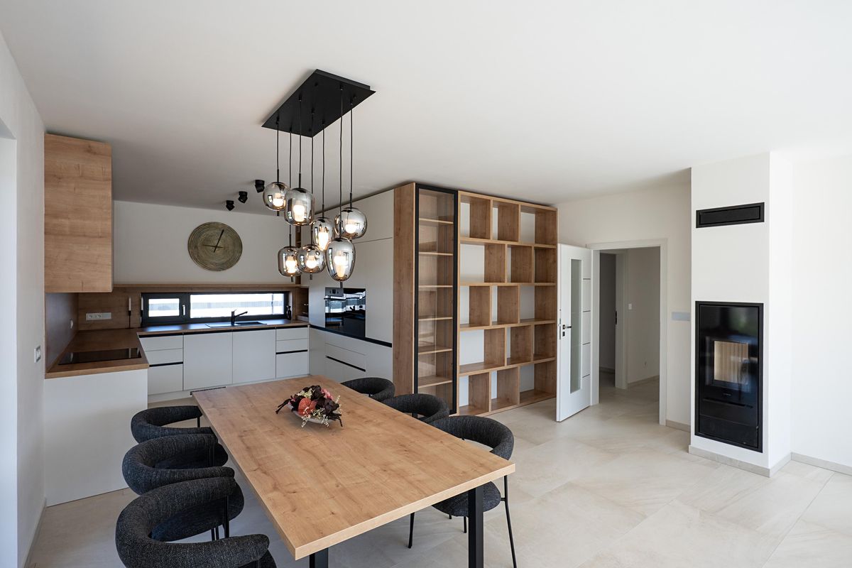 Prodej rodinného domu 124 m², pozemek 1110 m² – fotografie 3